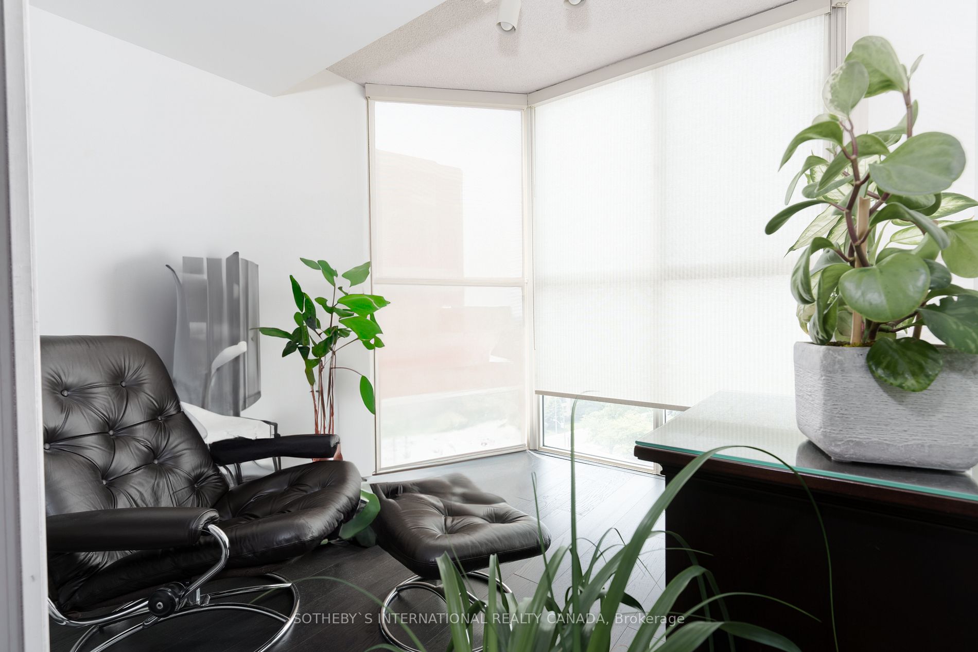 271 Ridley Blvd, #1407