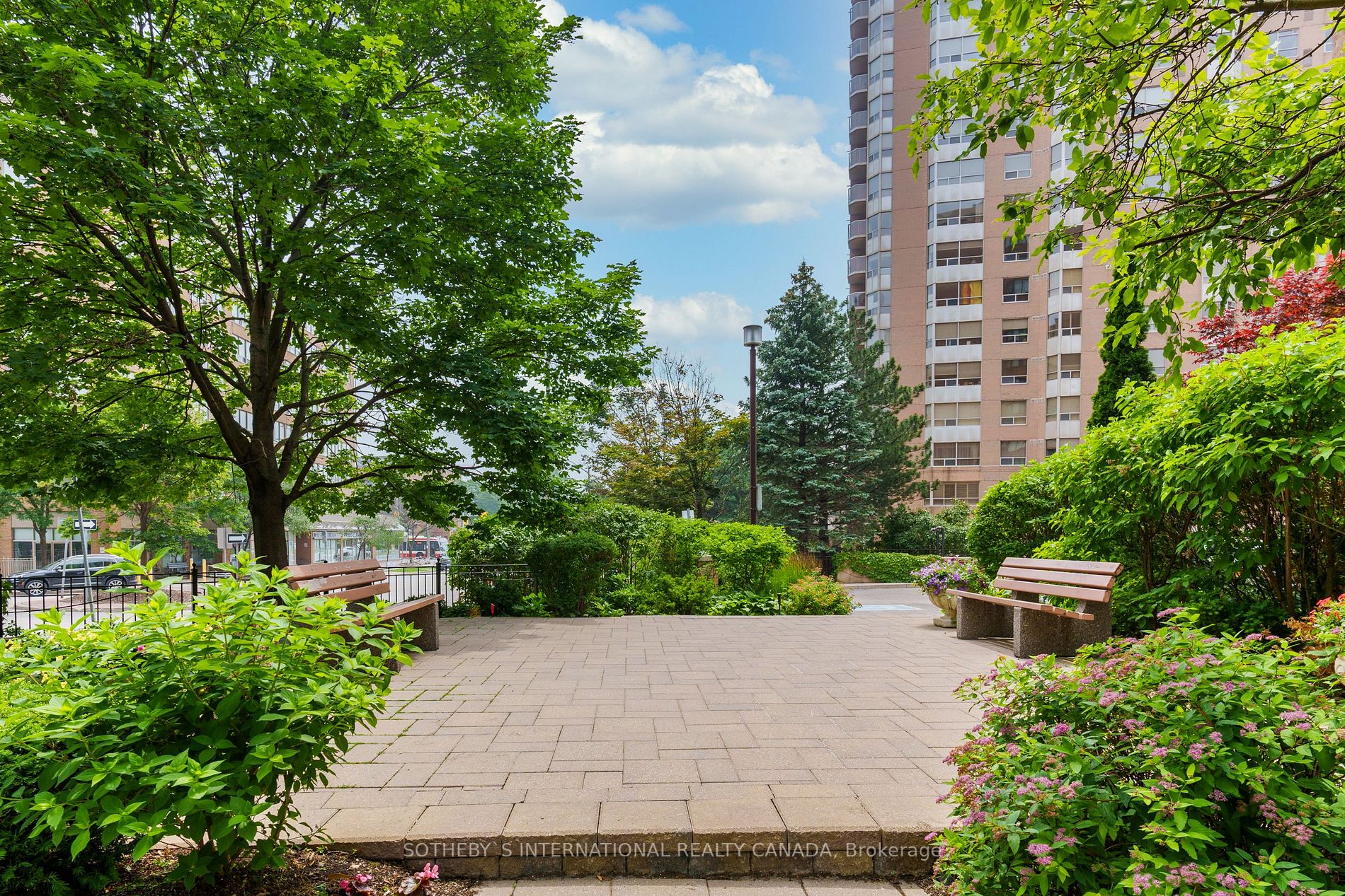 271 Ridley Blvd, #1407