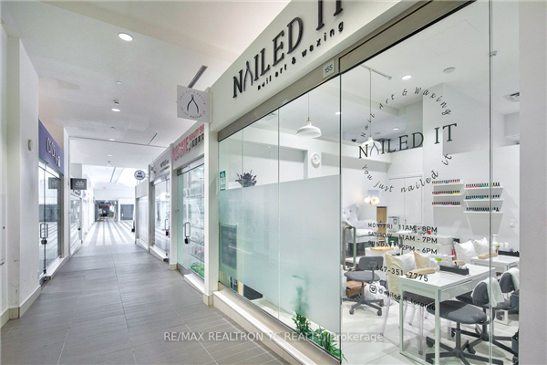 4750 Yonge St, Toronto