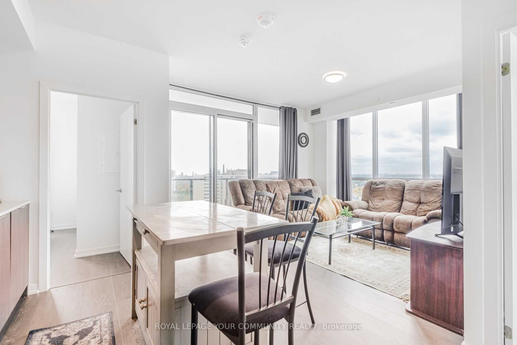 32 Forest Manor Rd, #1310