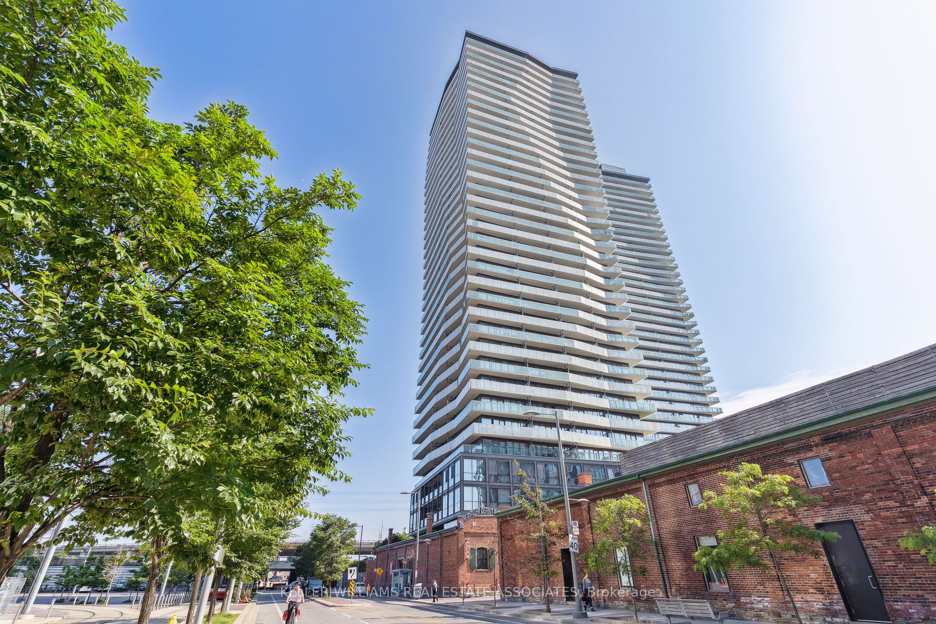 390 Cherry St, #1203