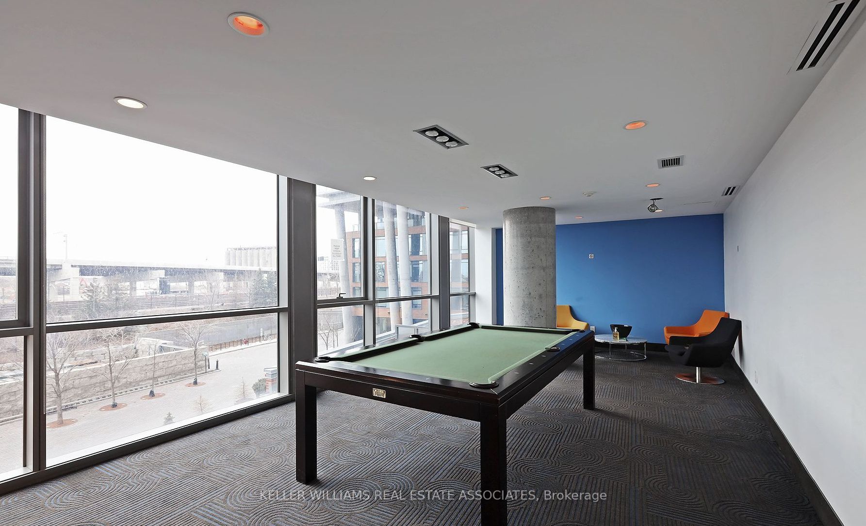 390 Cherry St, #1203