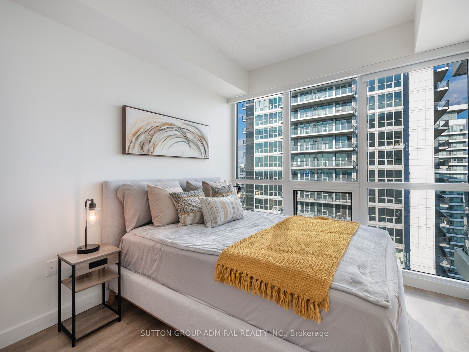 85 Mcmahon Dr, #3509