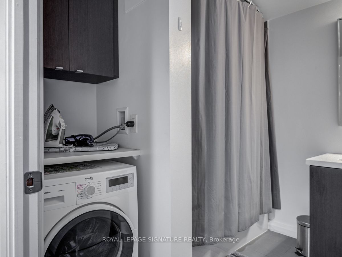 155 Yorkville Ave, #1110