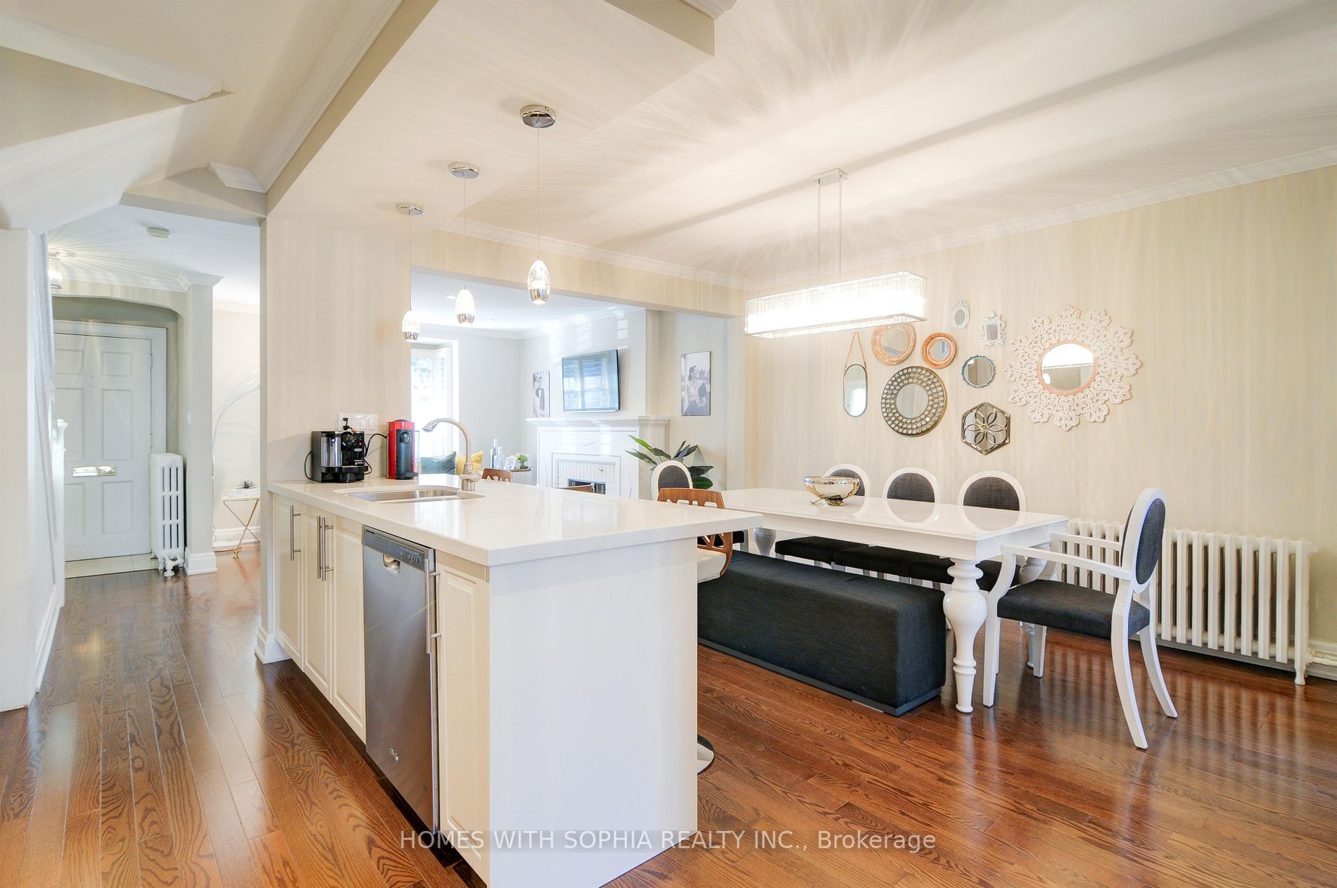 448 St Clements Avenue