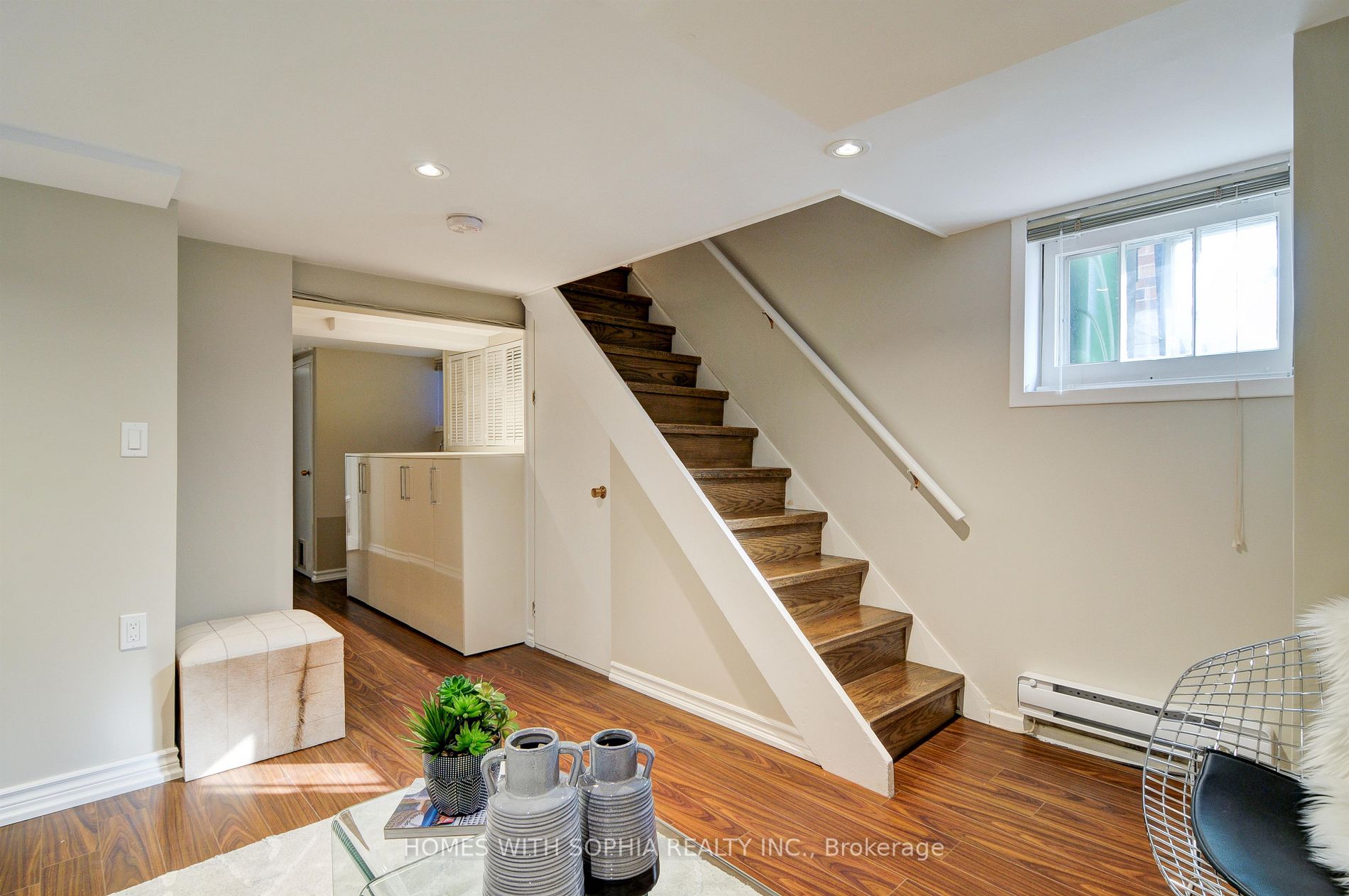 448 St Clements Avenue