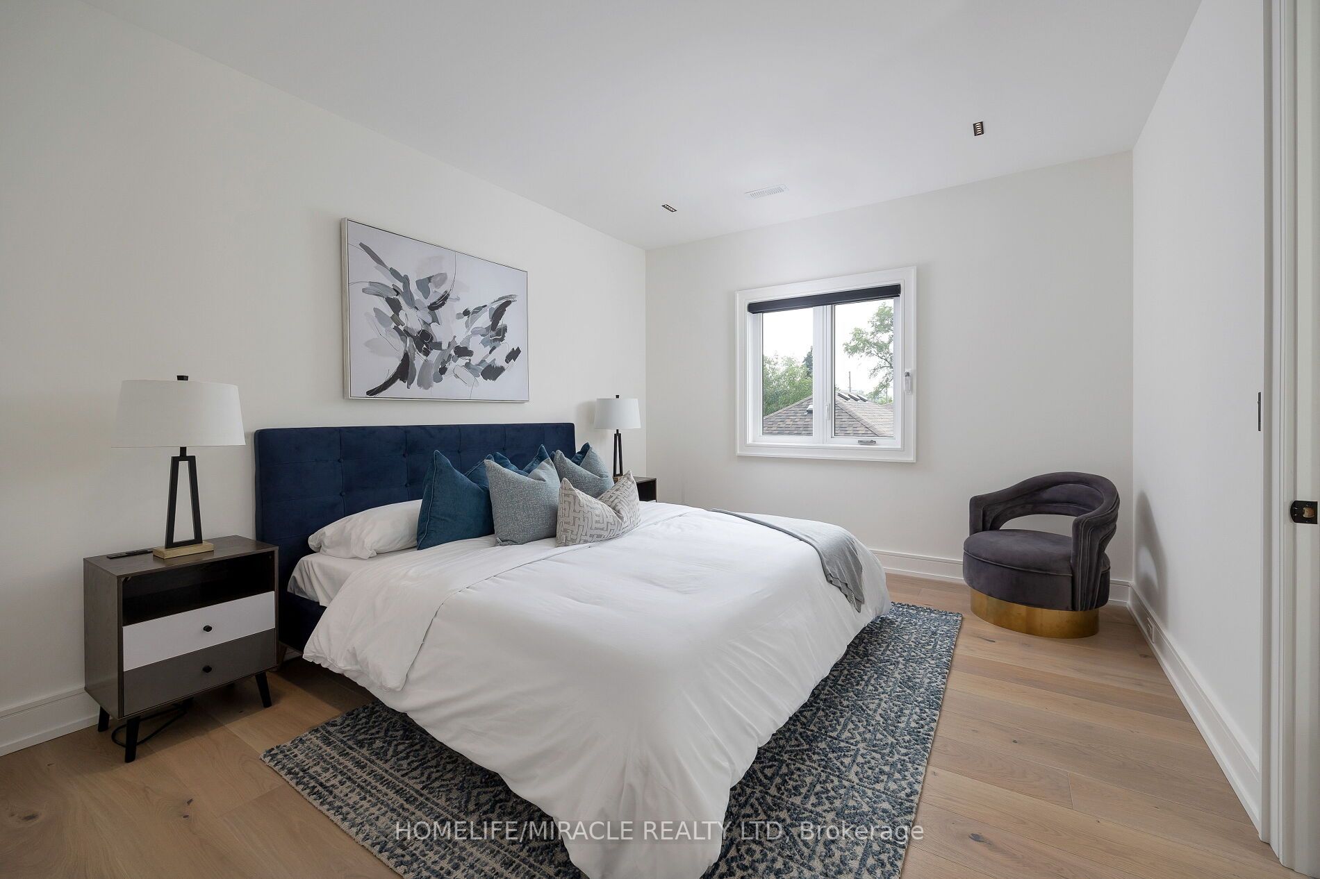 192 Cocksfield Ave