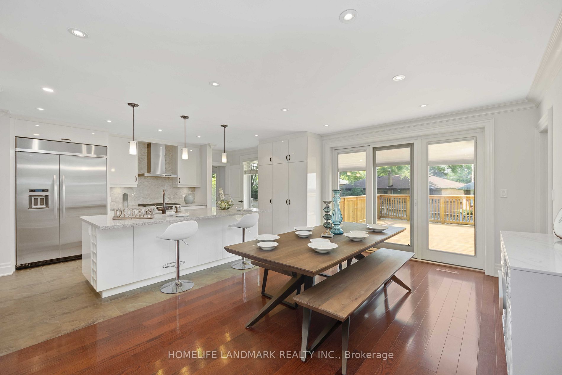 4 Acton Ave
