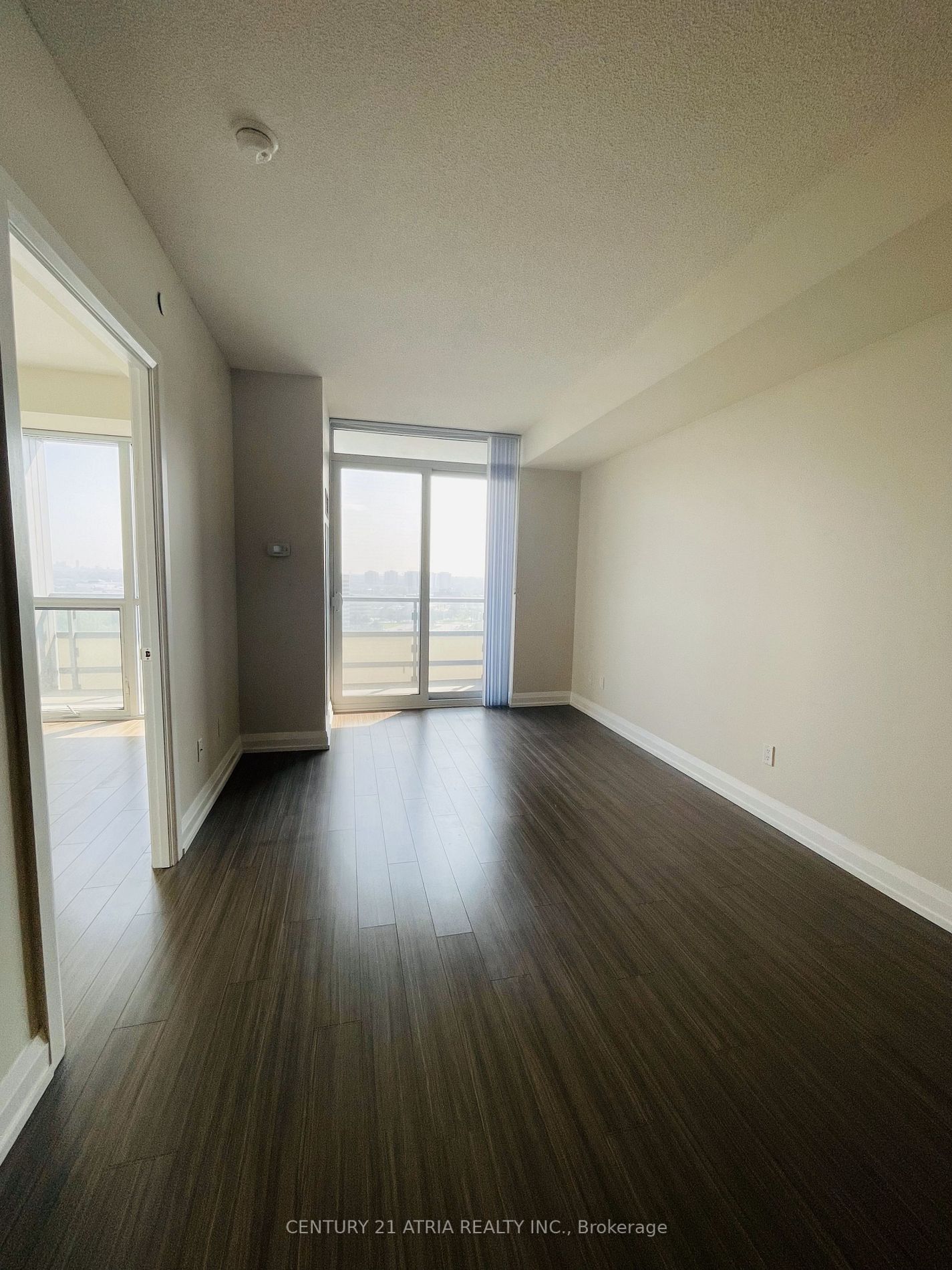 18 Graydon Hall Dr, #1301