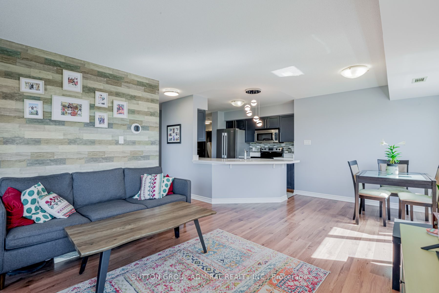 #502 - 872 Sheppard Ave, Toronto