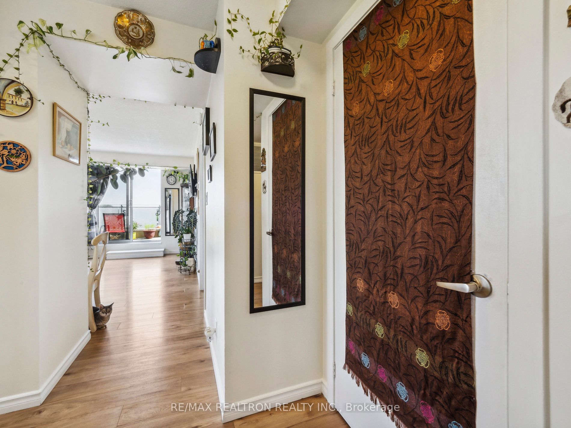 801 Sheppard Ave W, #605