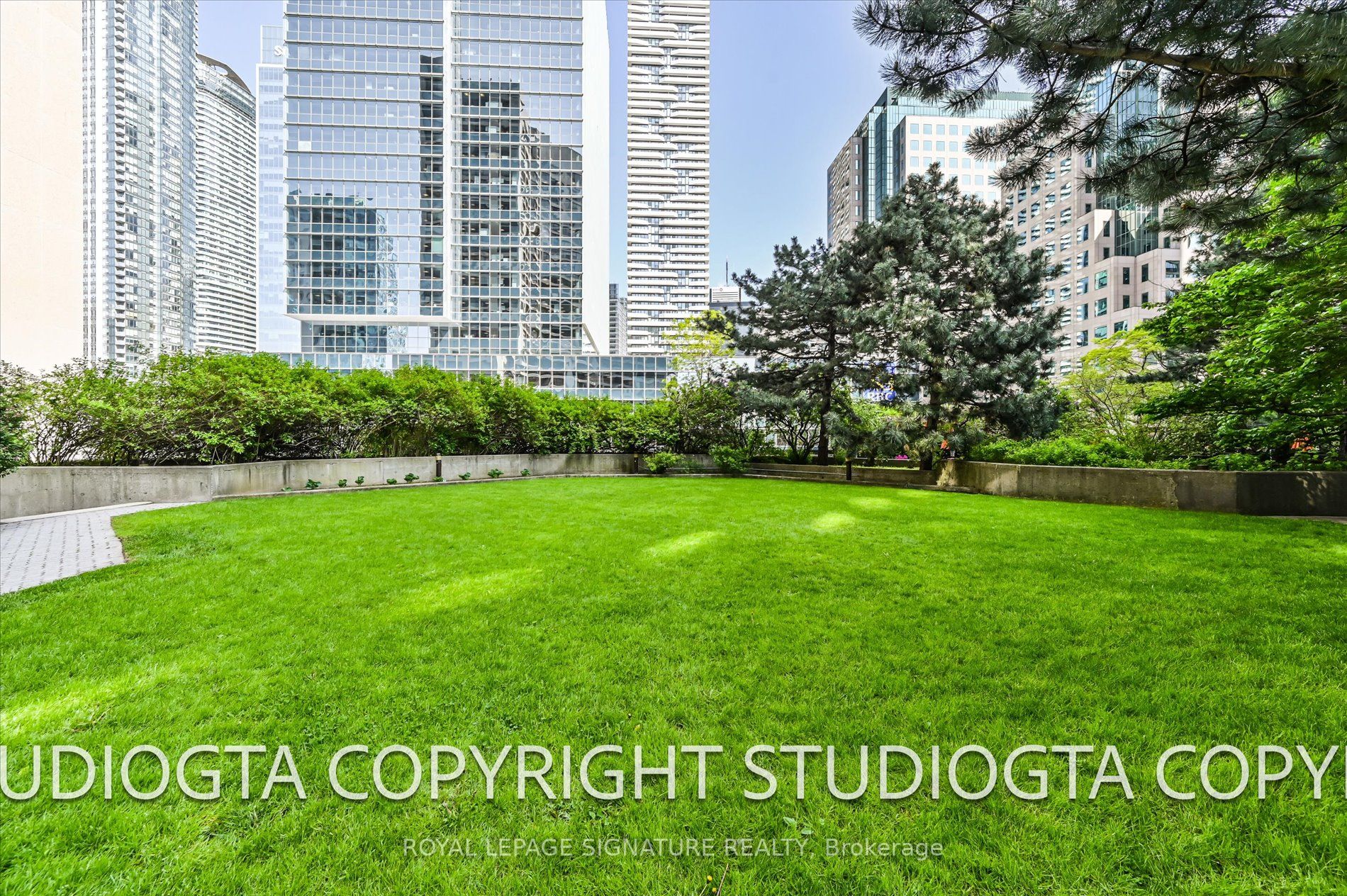 55 Harbour Sq, #1315