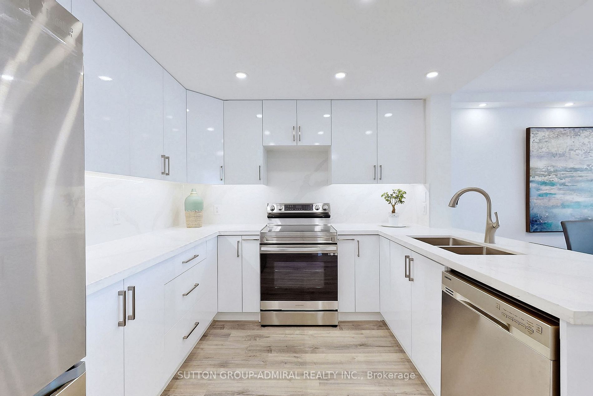 1131 Steeles Ave W, #307
