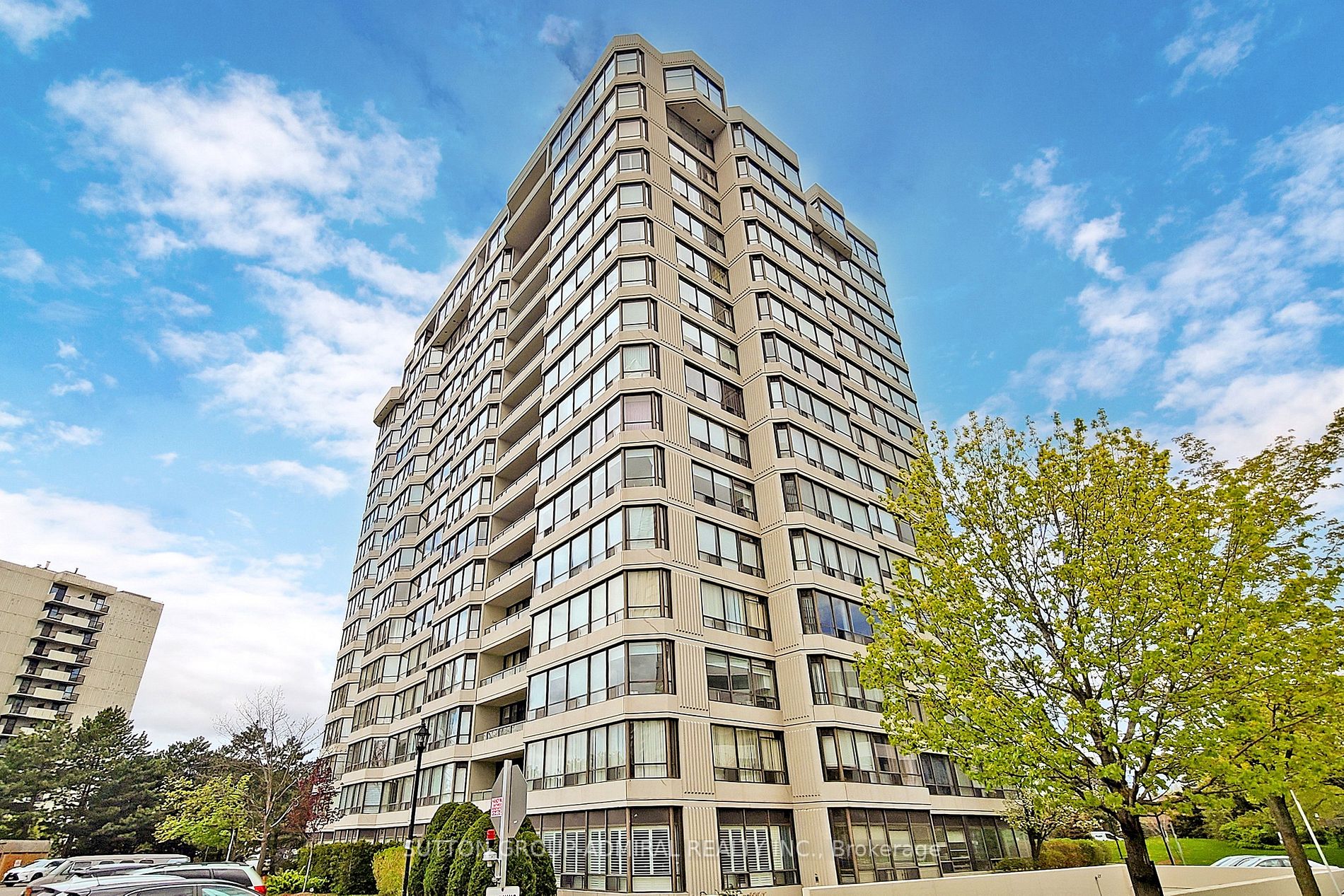 1131 Steeles Ave W, #307