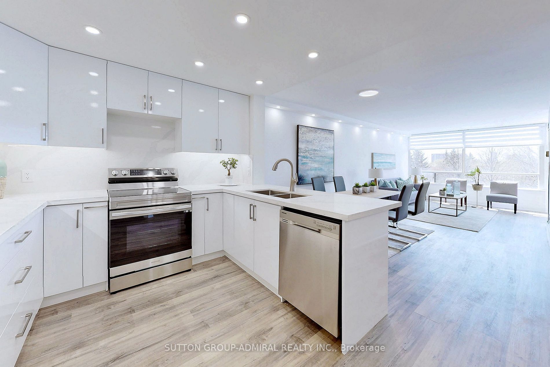 1131 Steeles Ave W, #307