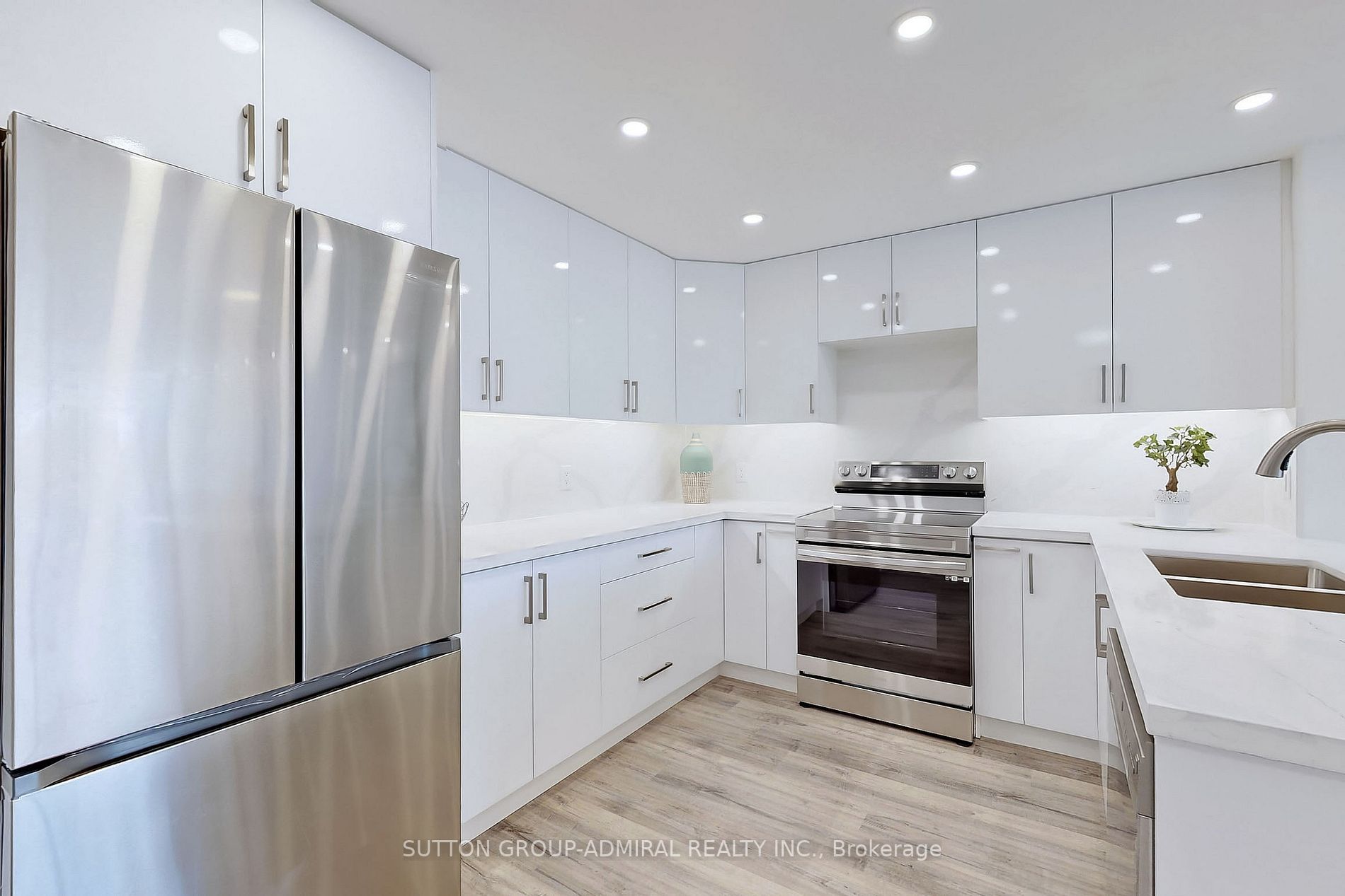 1131 Steeles Ave W, #307