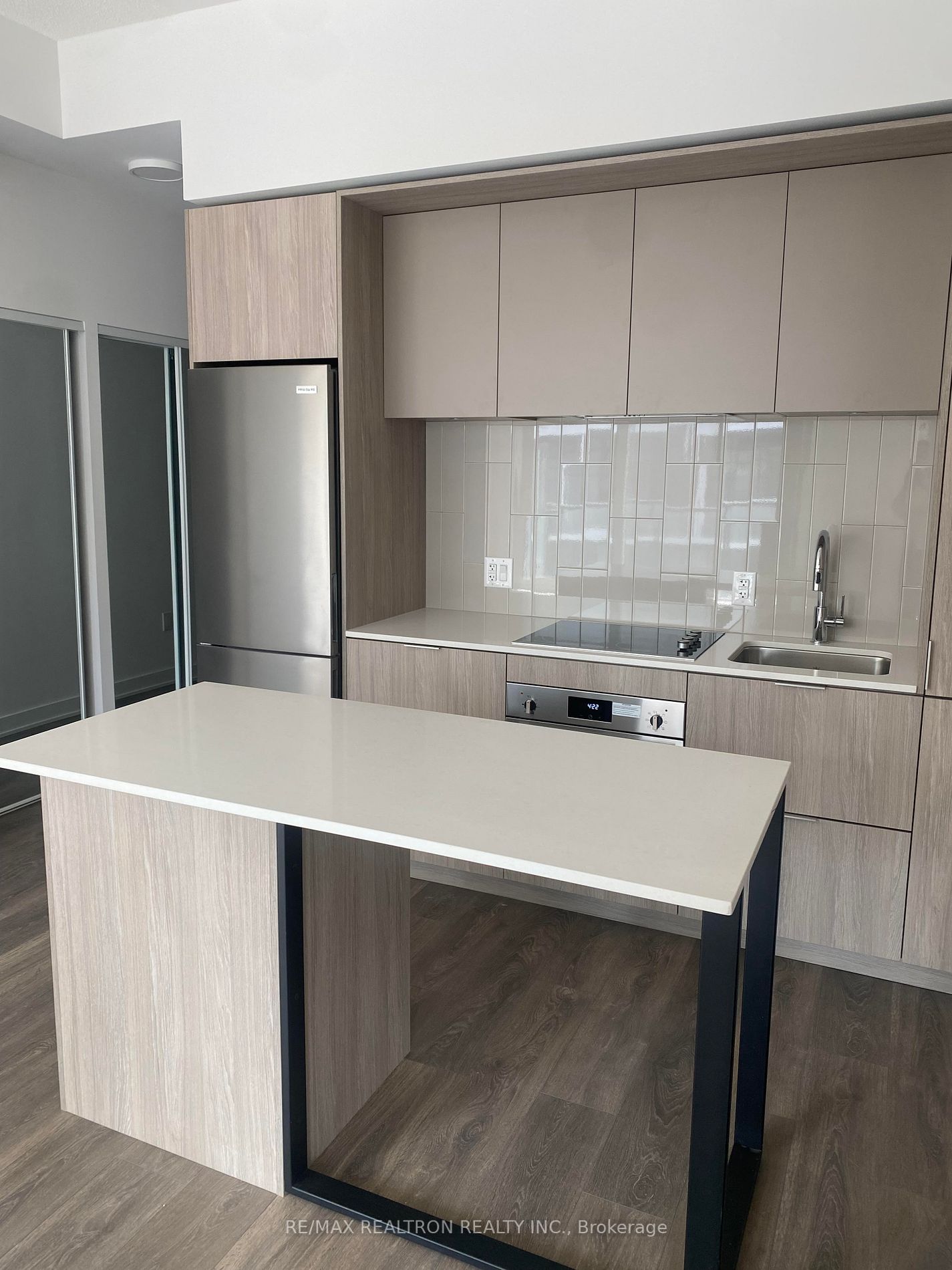 35 Tubman Avenue, #1116