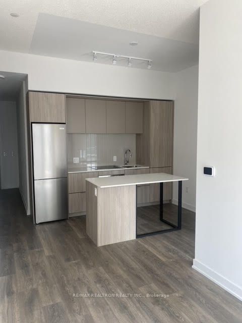 35 Tubman Avenue, #1116