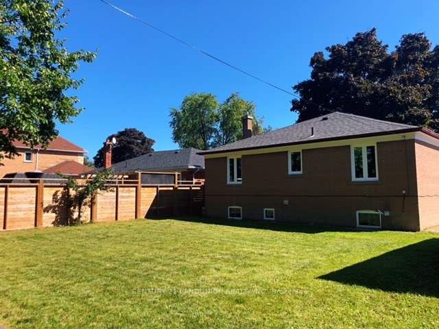 238 Brighton Ave
