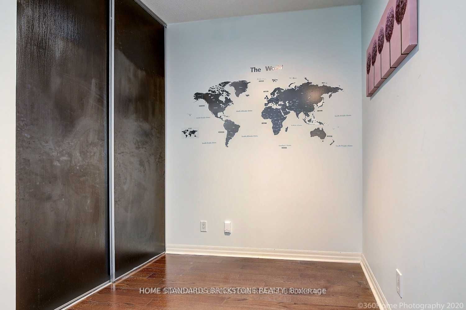 16 Yonge St, #3110