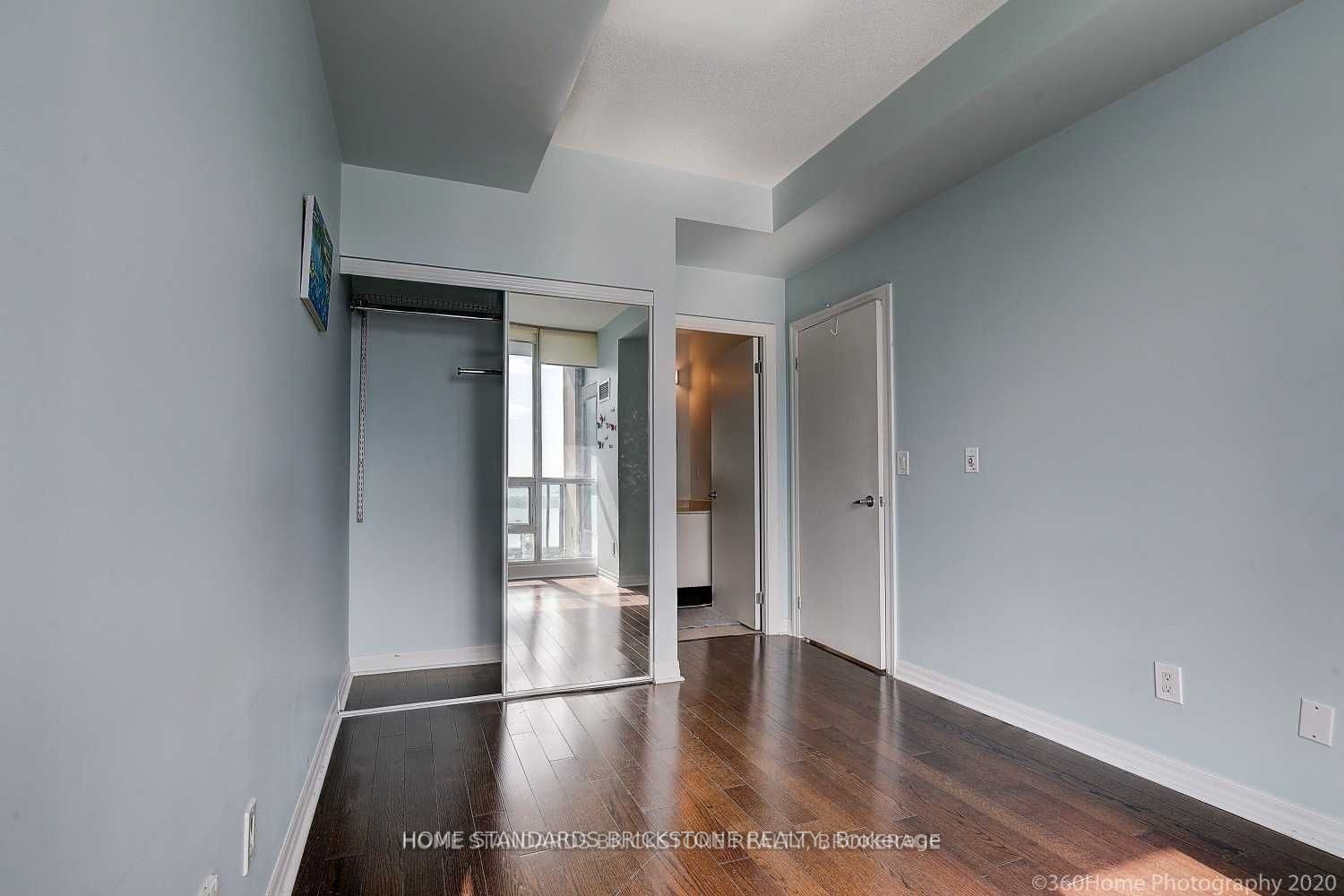 16 Yonge St, #3110
