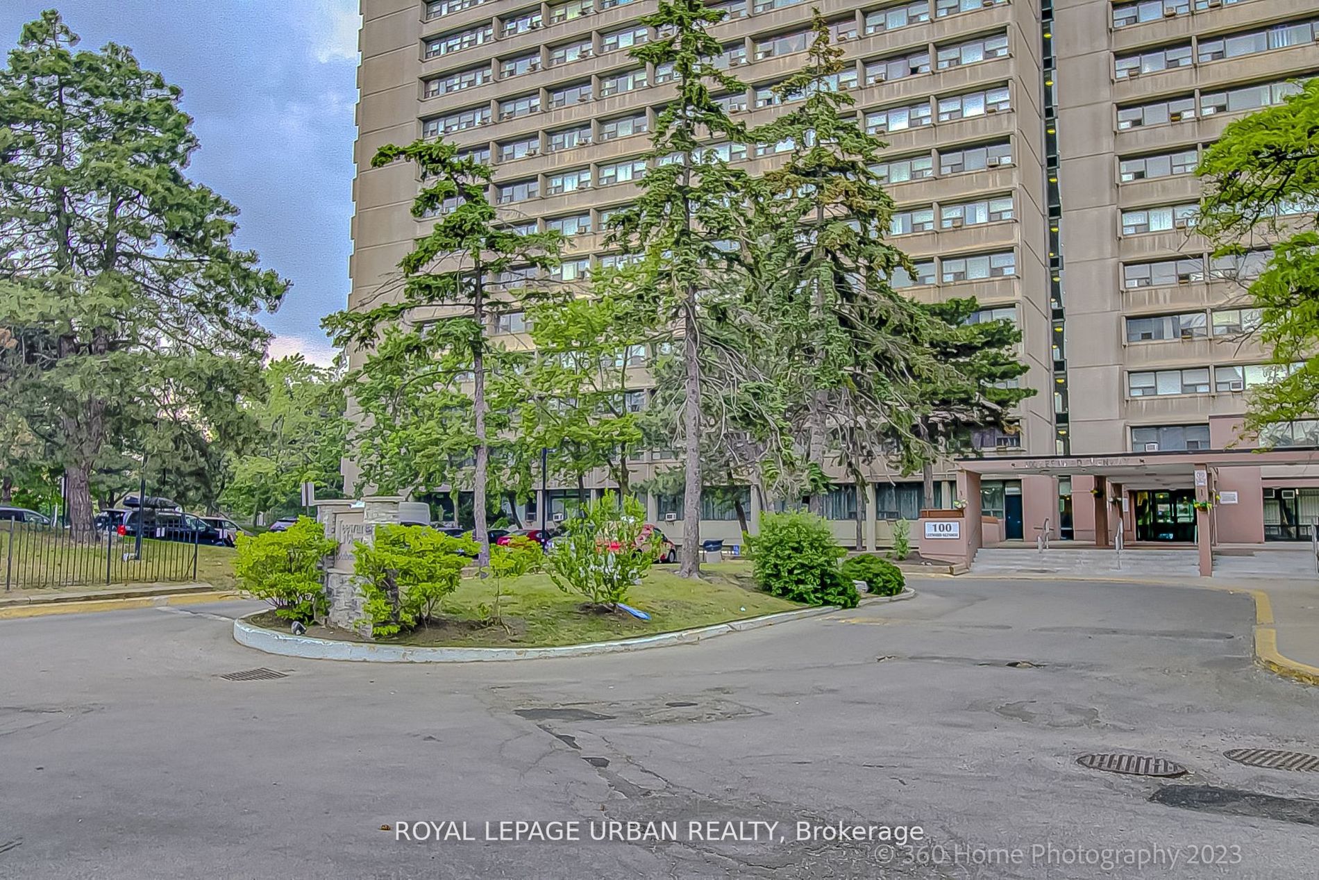 100 Leeward Glwy, #1901