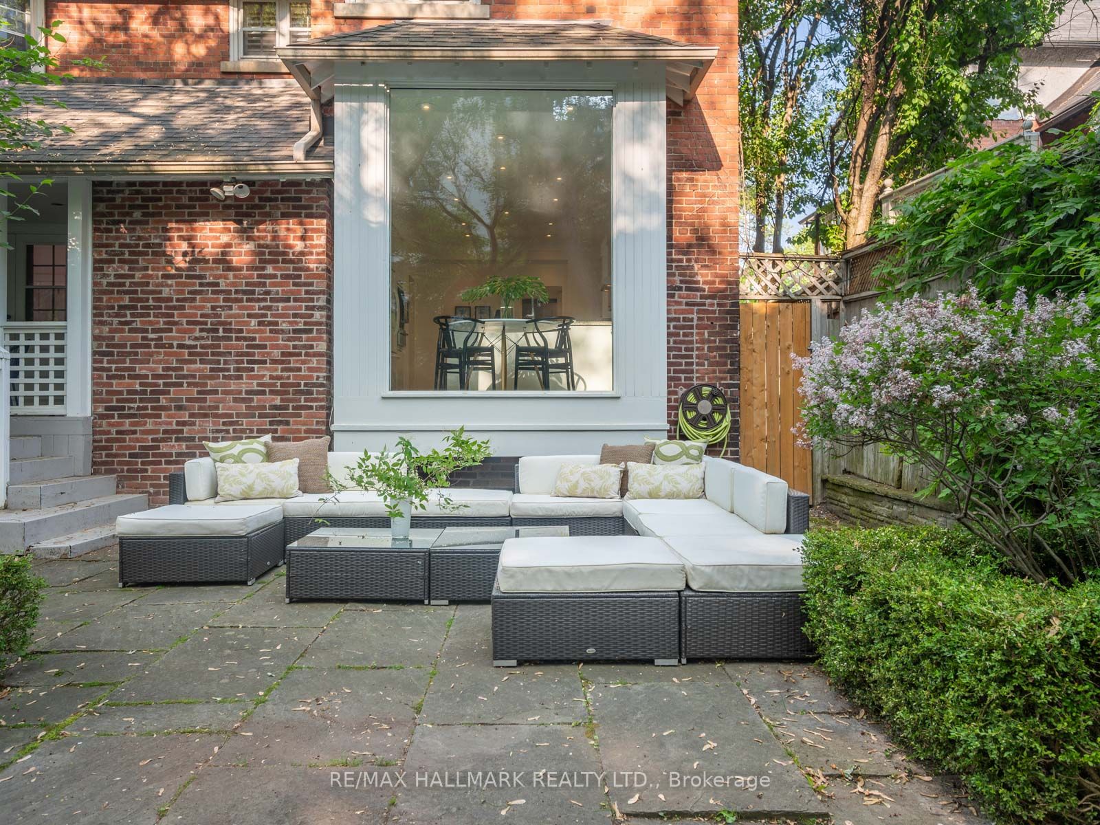 75 Forest Hill Rd