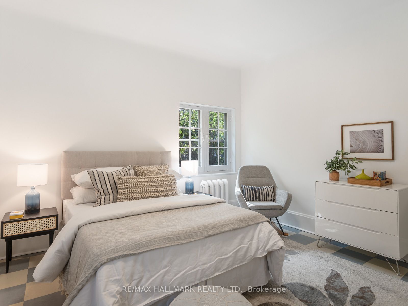 75 Forest Hill Rd
