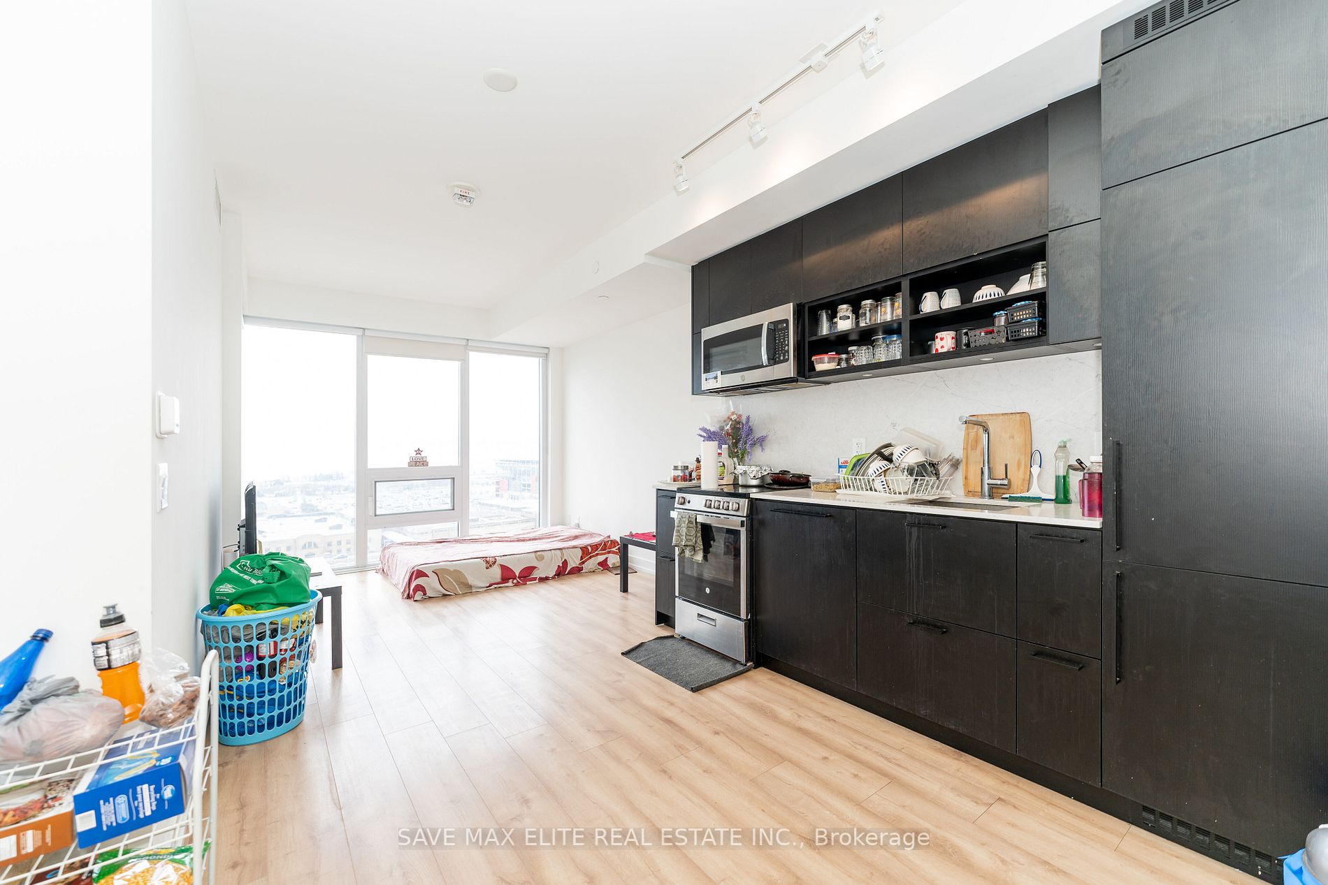 135 East Liberty St, #1202