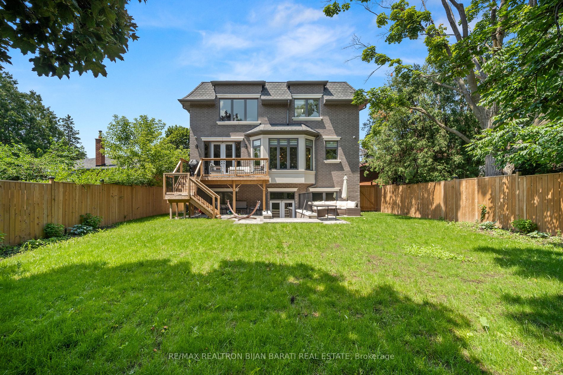 185 Maxome Ave