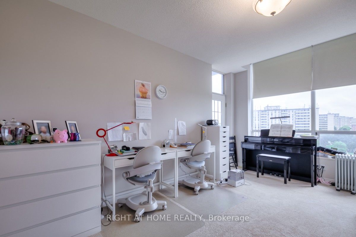 3181 Bayview Ave, #Ph17