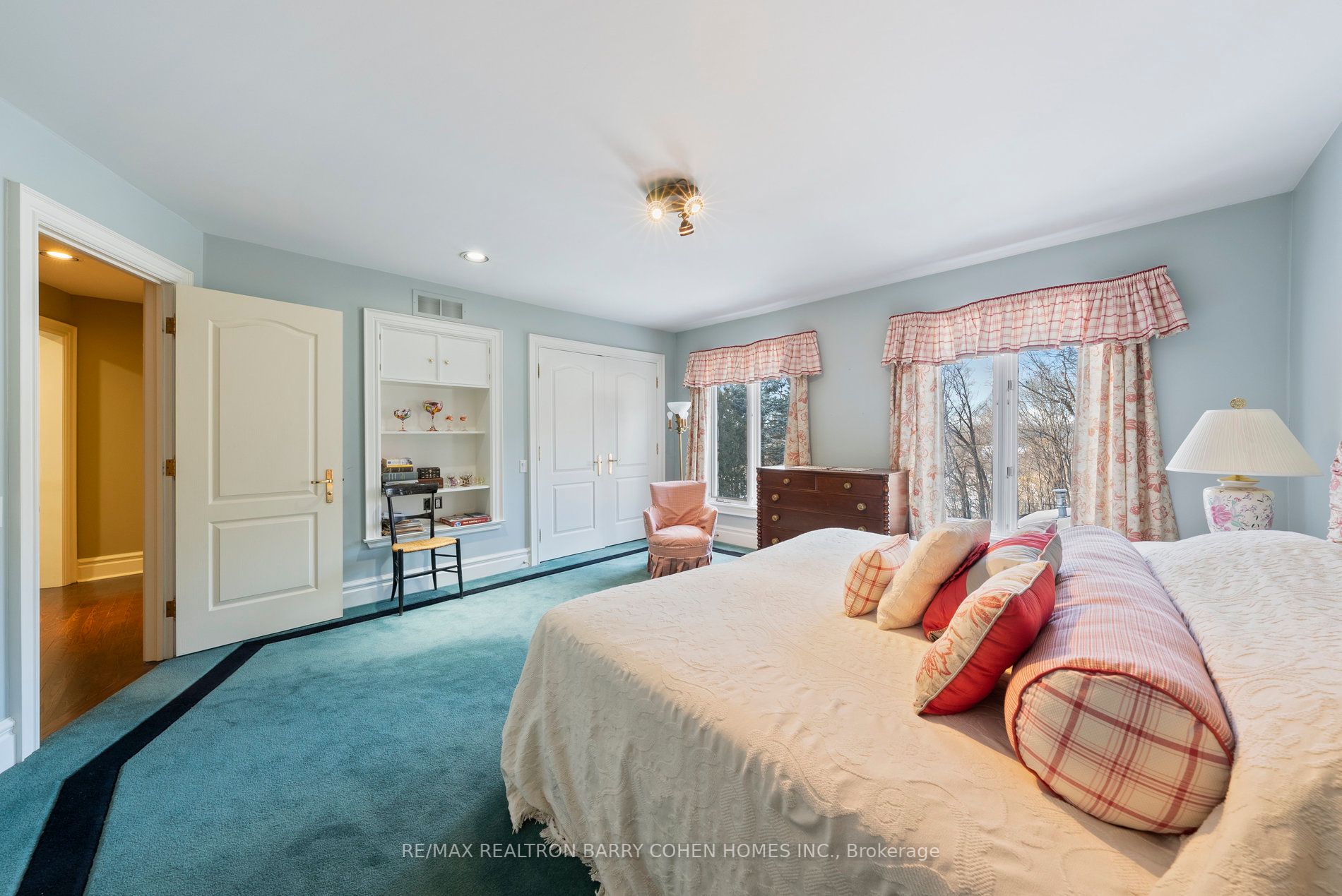 62 Arjay Crescent