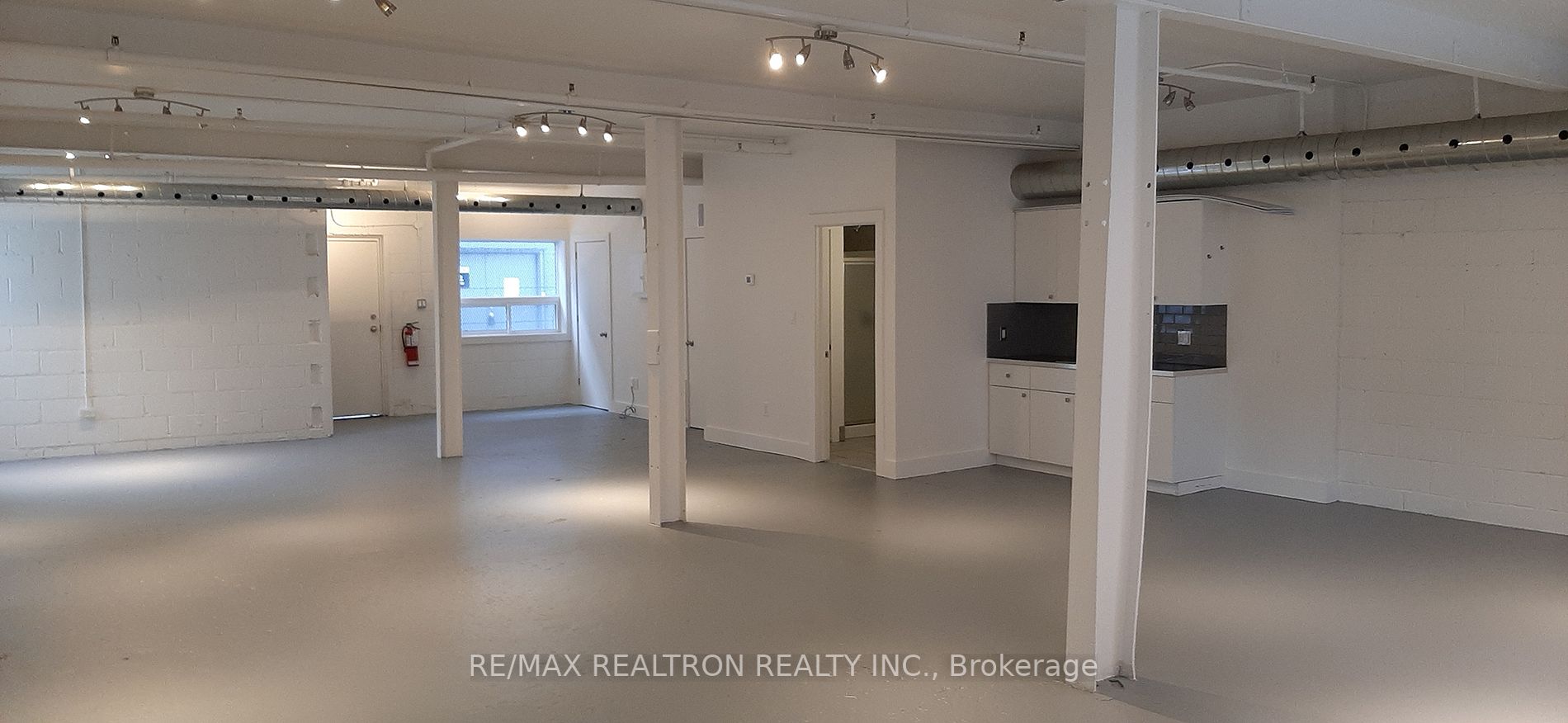 135 Tecumseth St, #8A