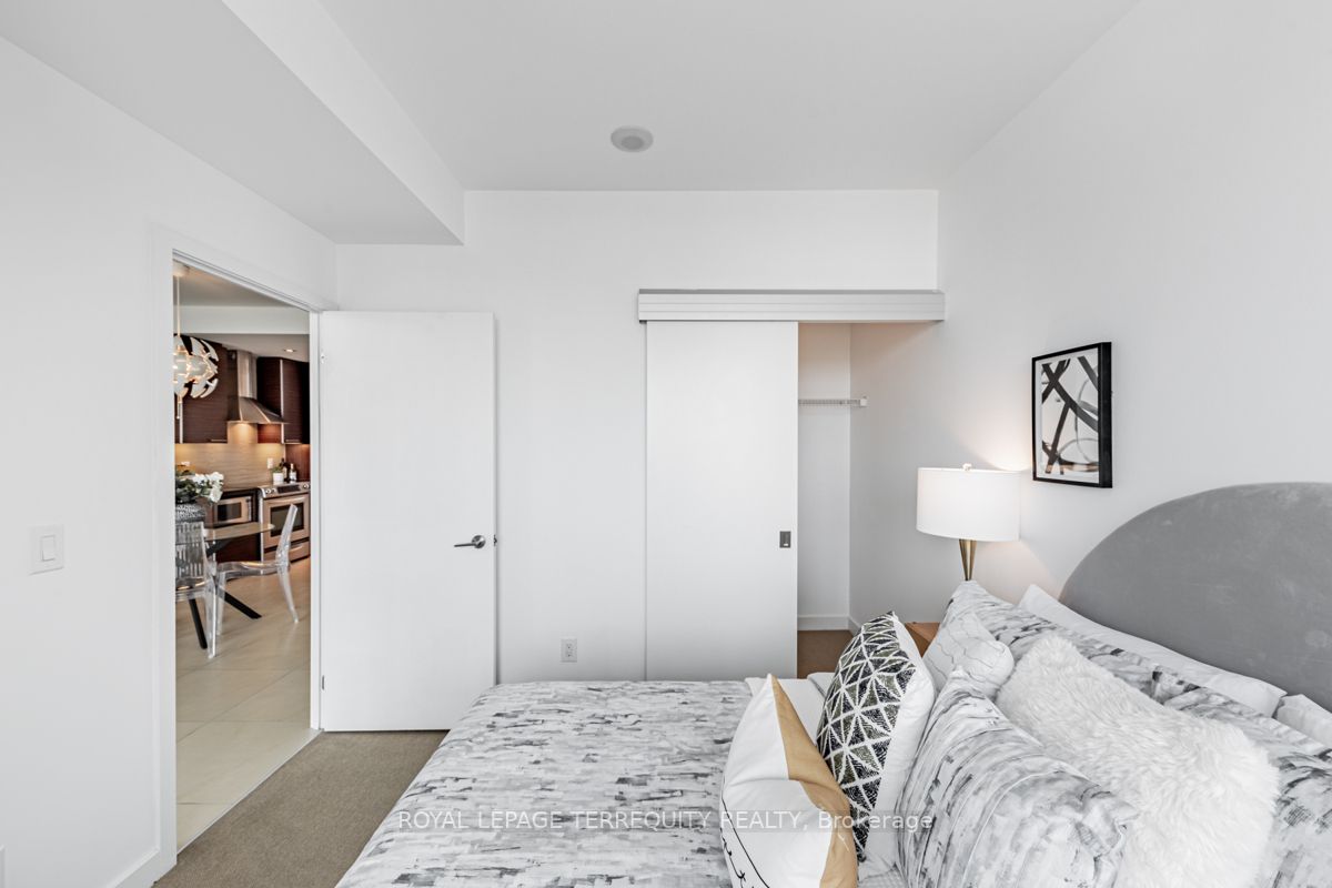 1 Market Street, #1410