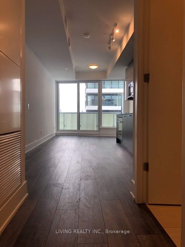 403 Church St, #2306