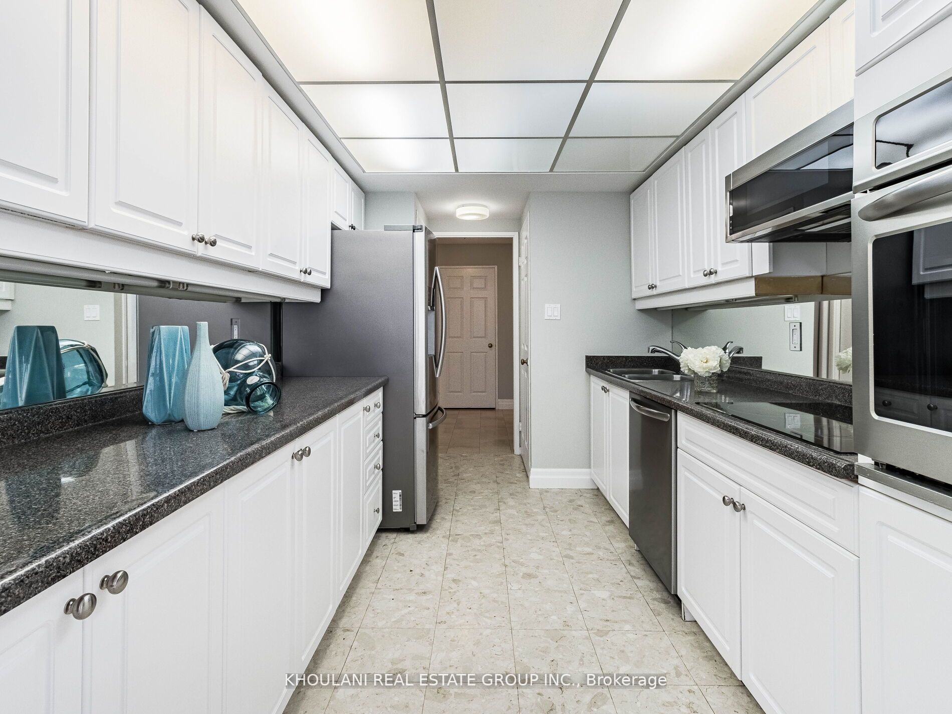 280 Simcoe St, #709
