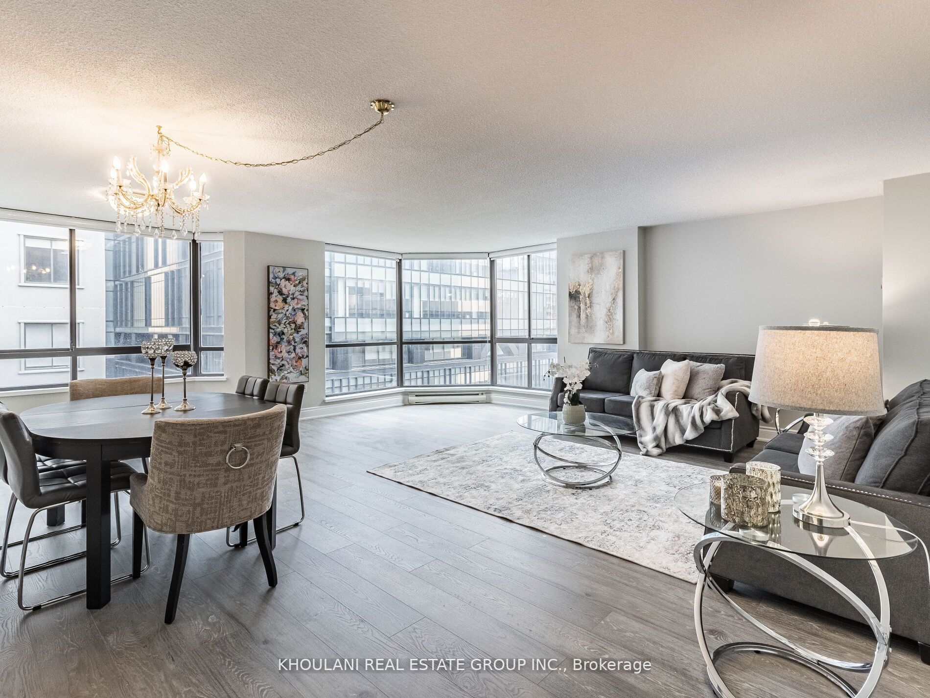 280 Simcoe St, #709