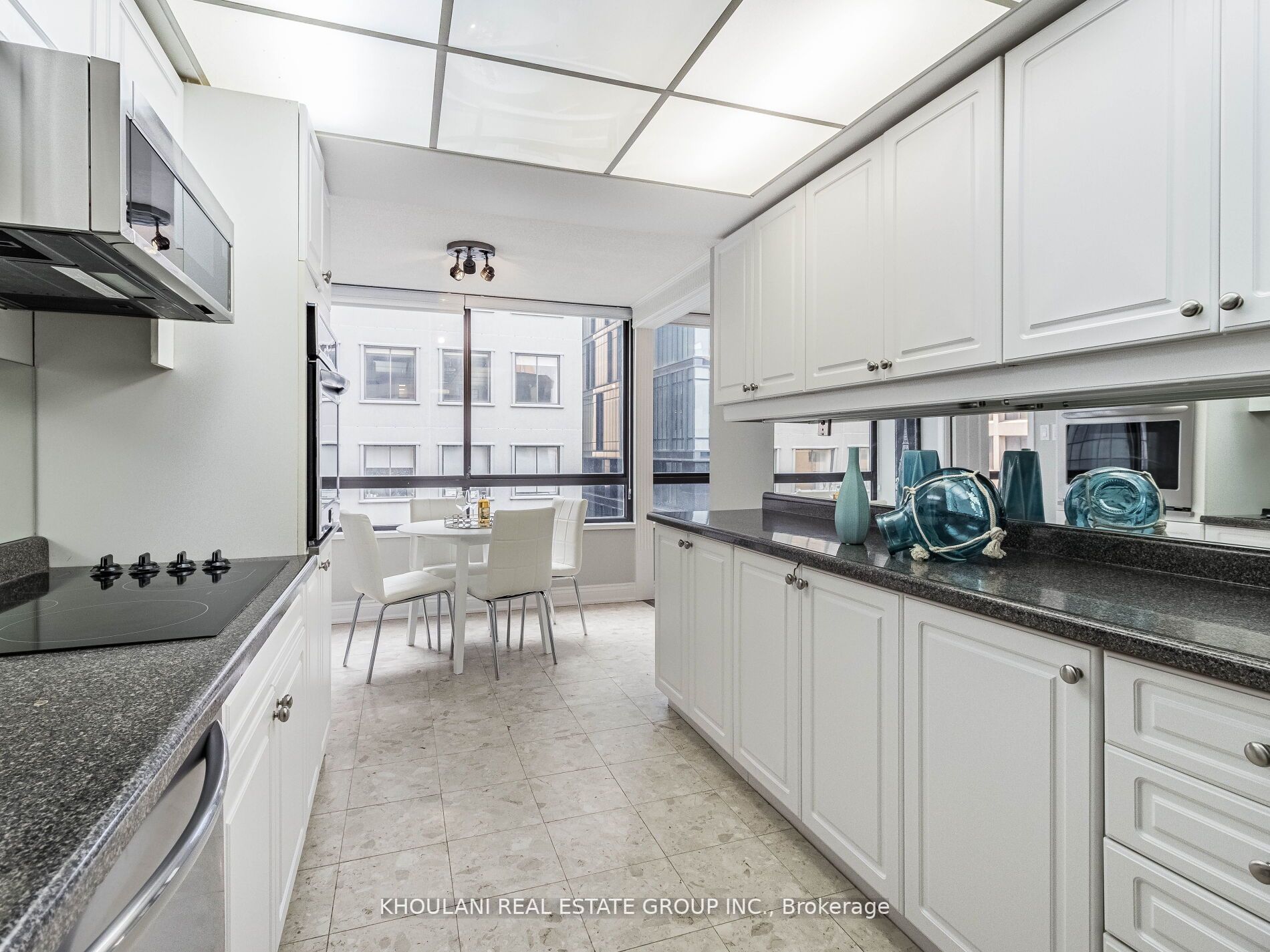 280 Simcoe St, #709