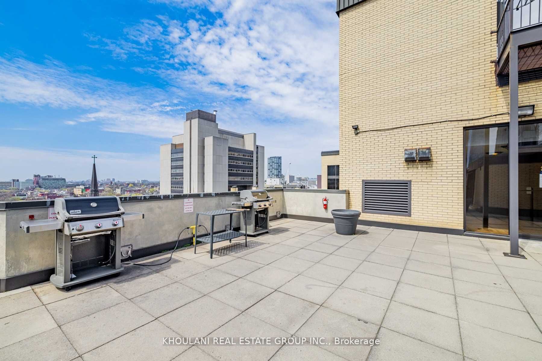 280 Simcoe St, #709