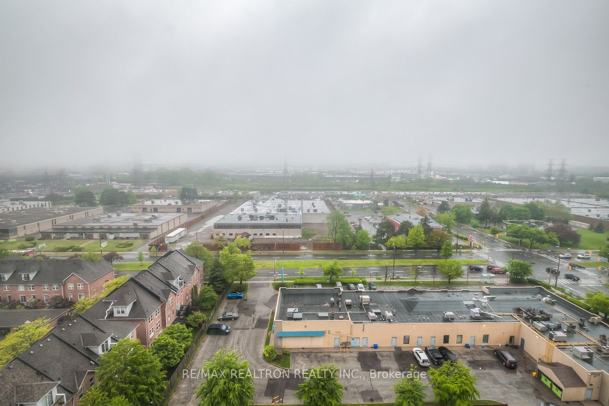 21 Overlea Blvd, #1405