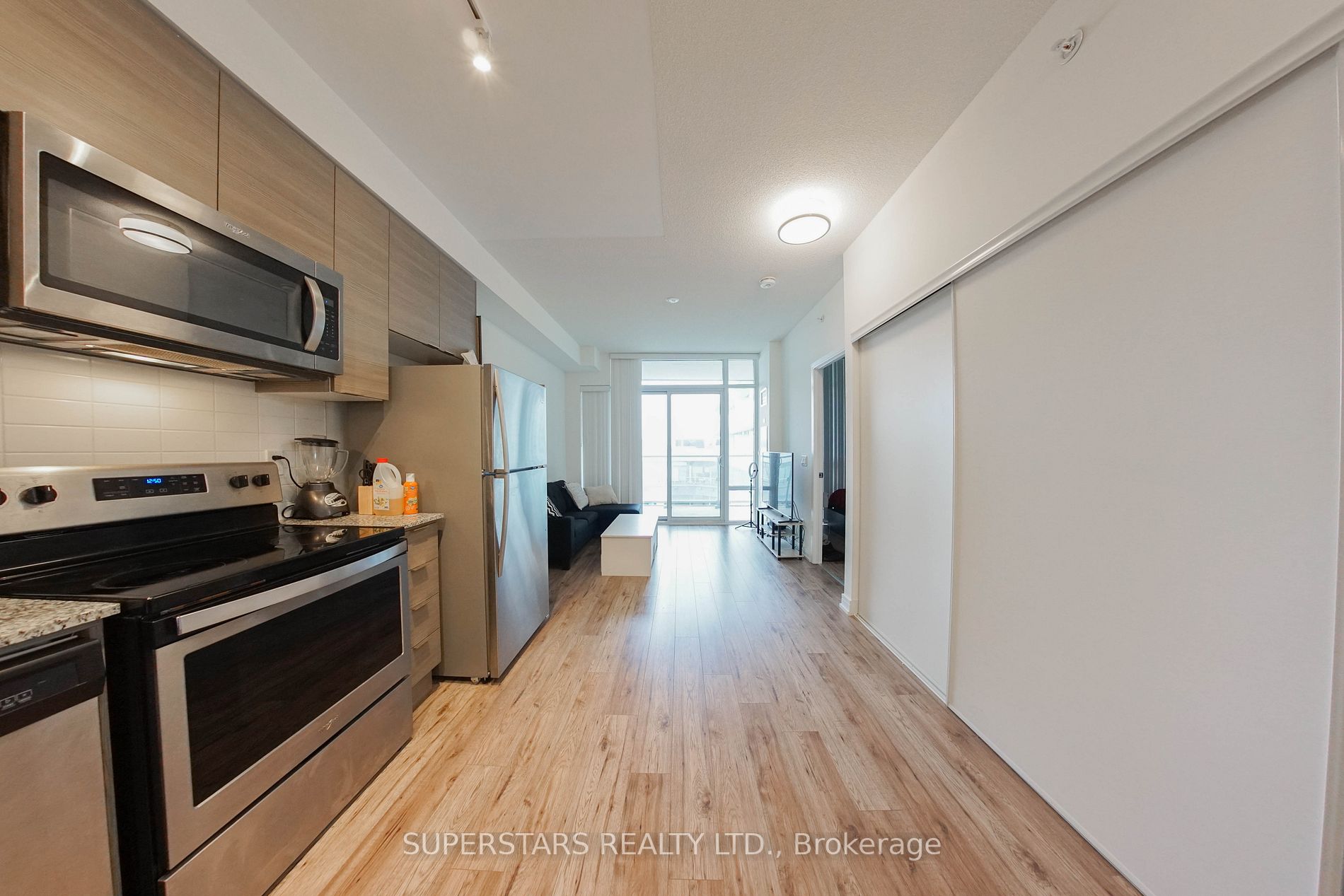 621 Sheppard Ave E, #535