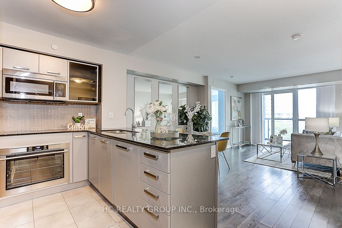 5168 Yonge St, #606