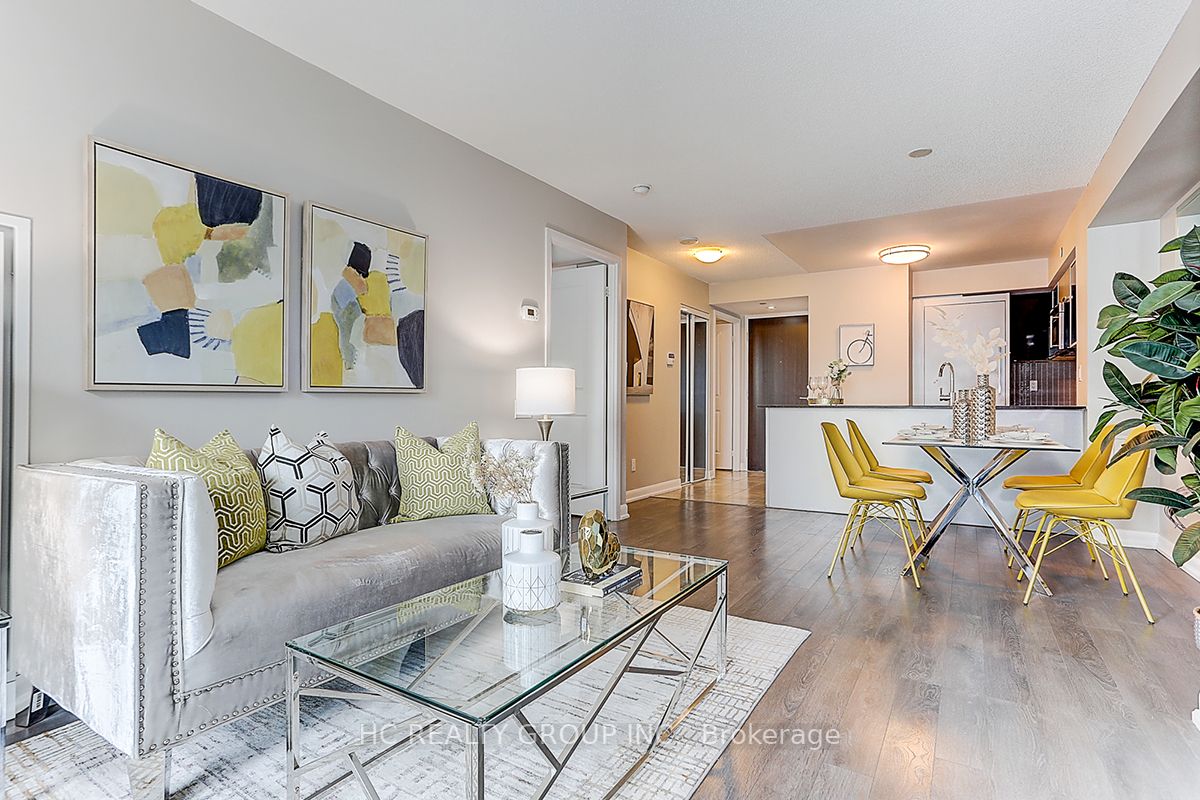 5168 Yonge St, #606