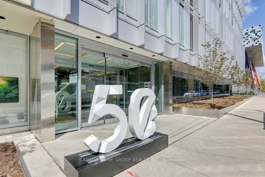 50 Mccaul St, #303