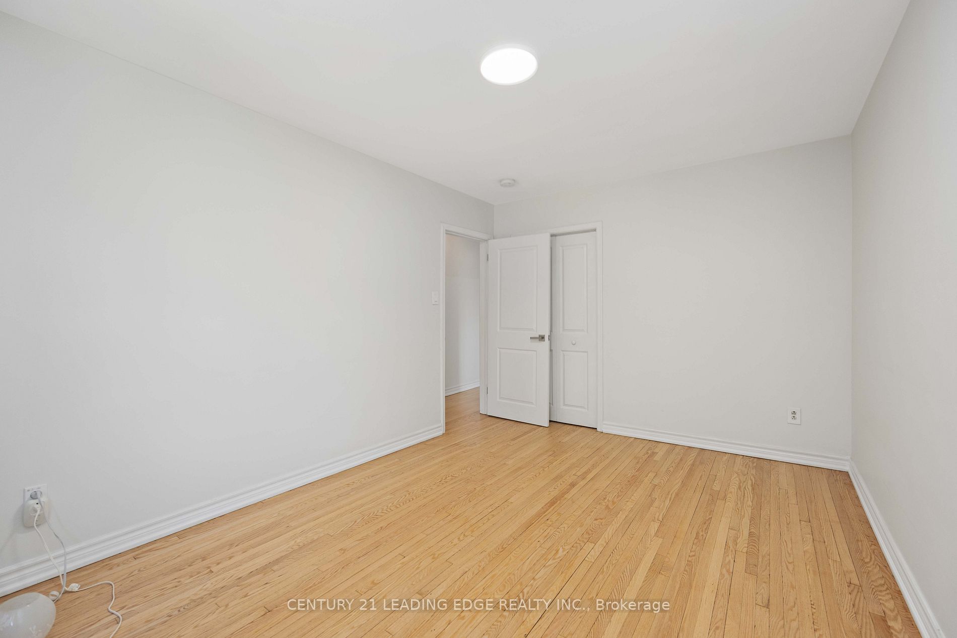 25 Karen Rd