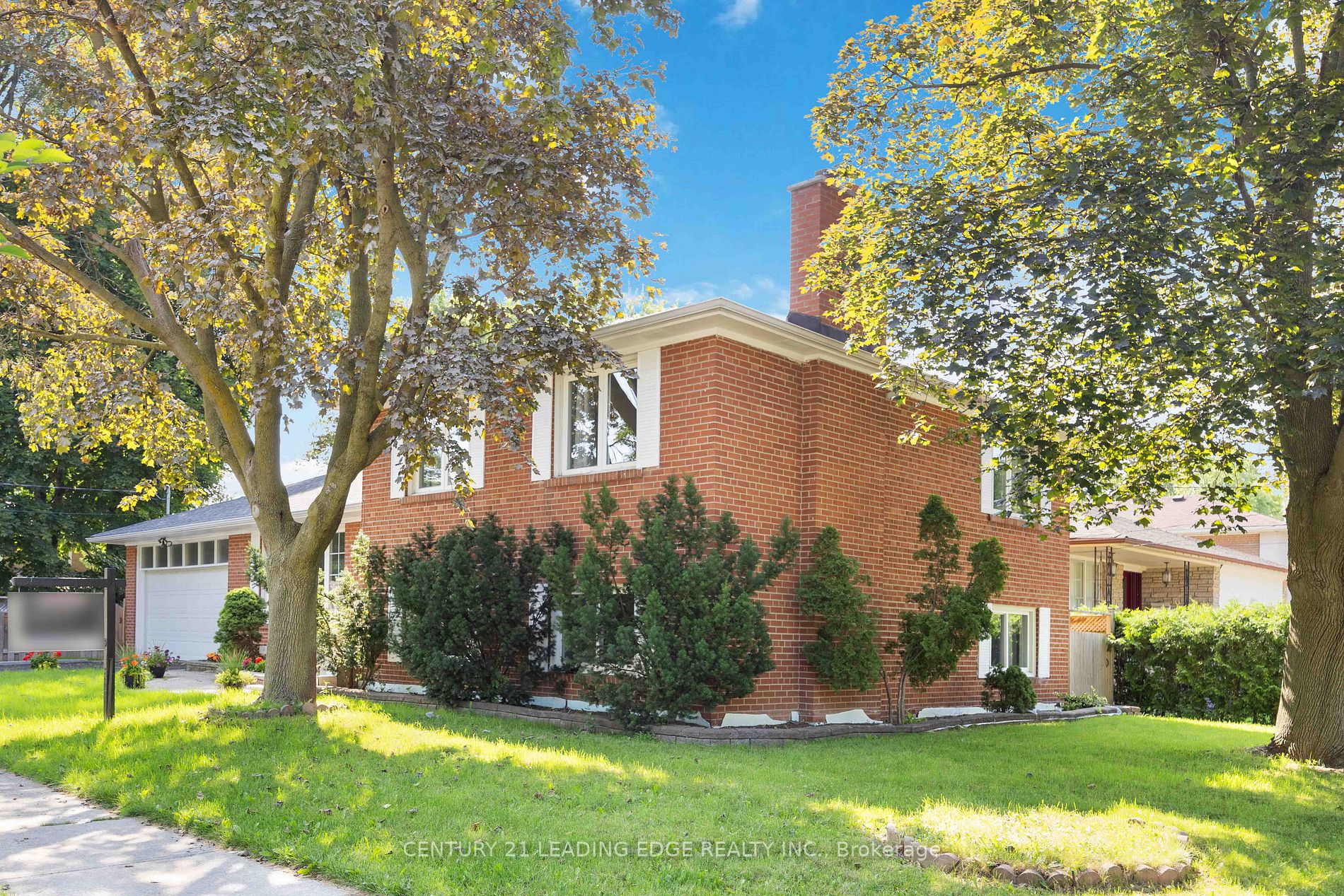 25 Karen Rd