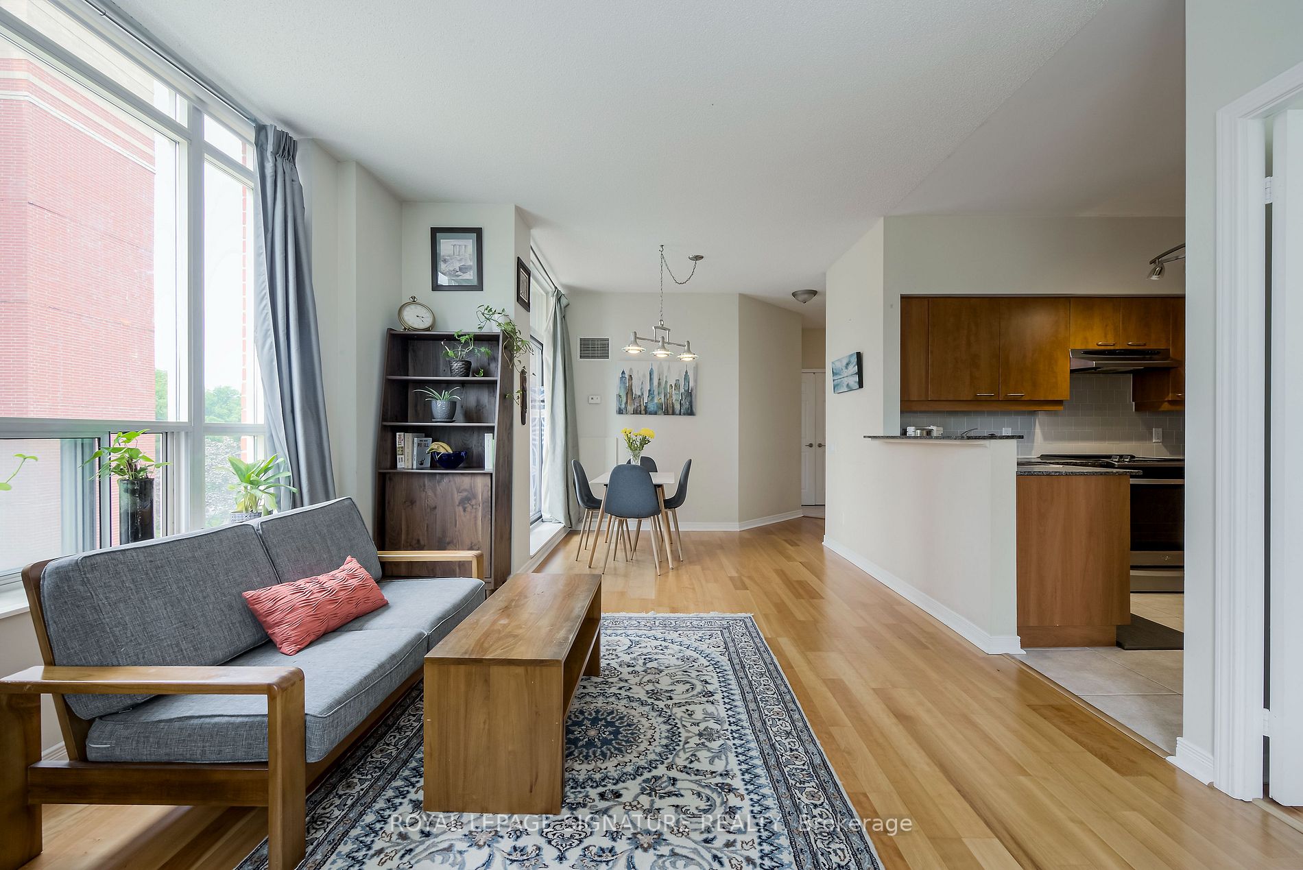 485 Rosewell Avenue #308