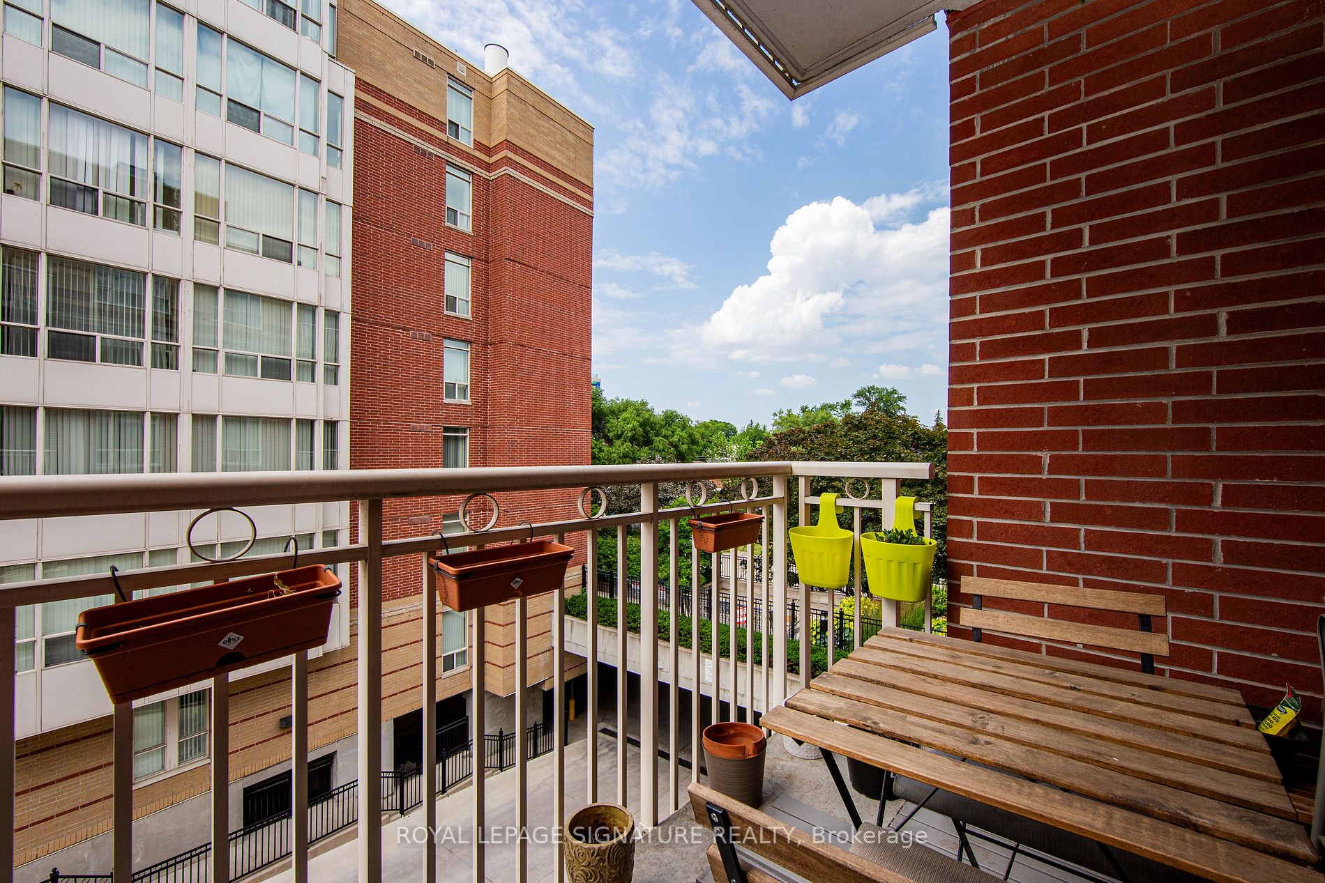 485 Rosewell Avenue #308