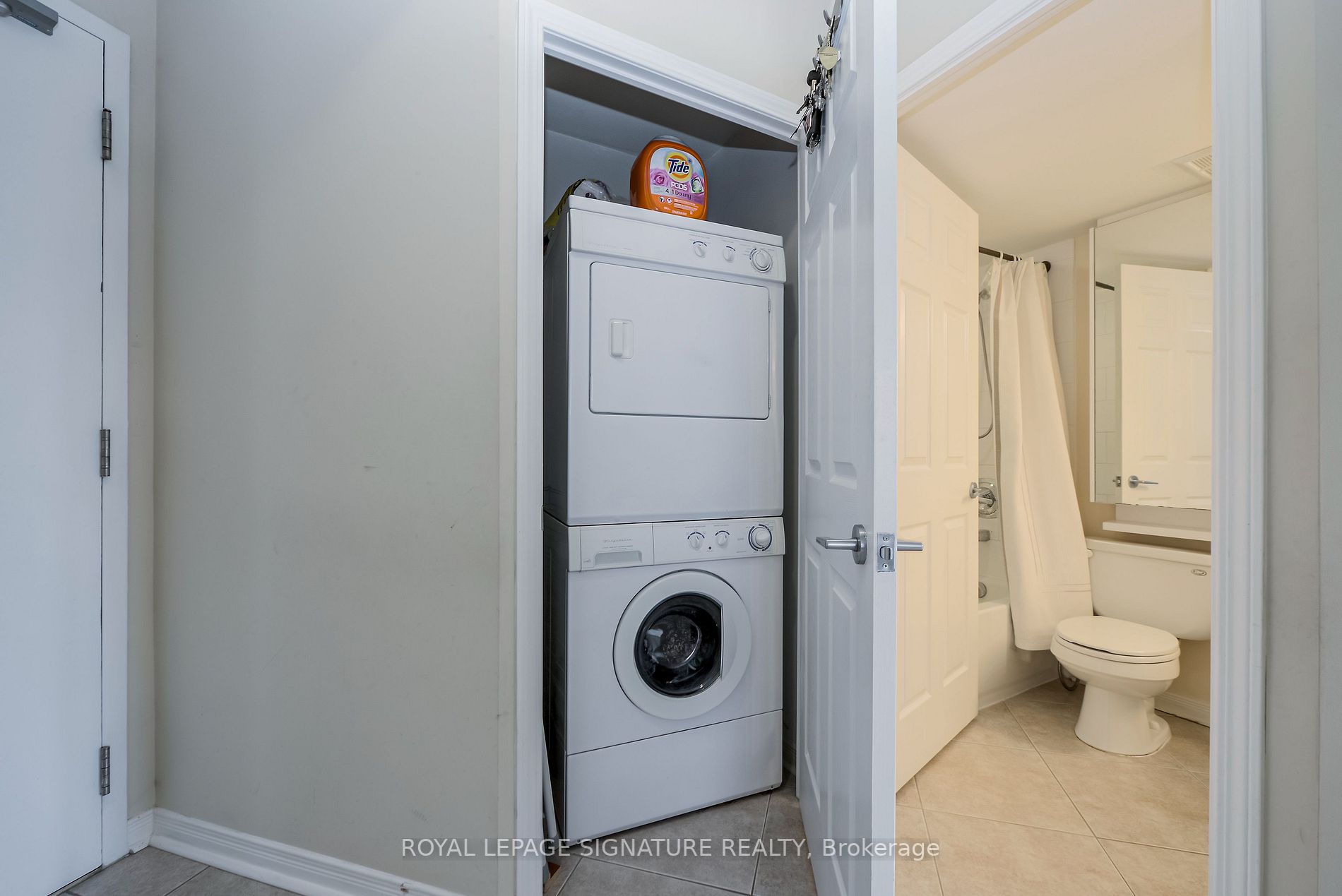 485 Rosewell Avenue #308