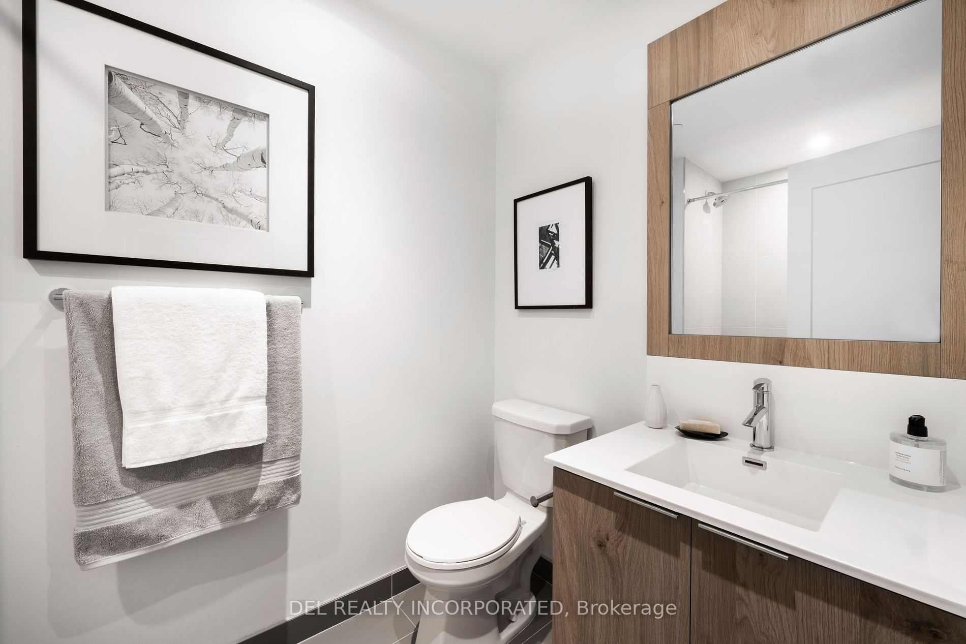 25 Adra Grado Way, #330
